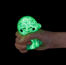 Load image into Gallery viewer, Super Squeeze Glow in Dark Jellyfish
